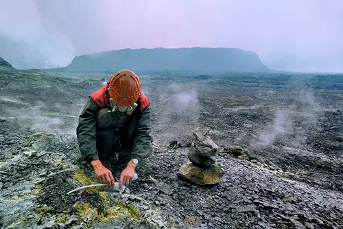A Nyiragongo vulk�n l�vatava, Virunga Nemzeti Park