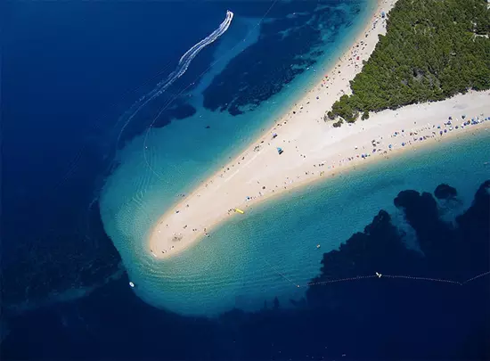 Zlatni Rat (Arany Szarv) Bol, Bra�-sziget, Horv�torsz�g