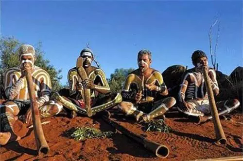 Aboriginlok hajdan s most