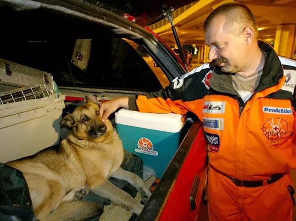 Mancs s gazdja, Lehczki Lszl