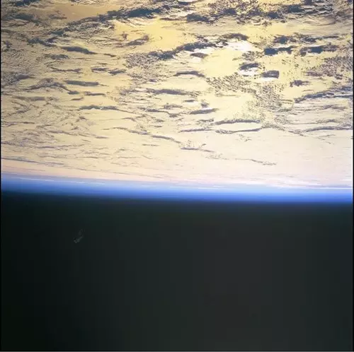 Fekete lovag, a 13000 �ves idegen m�hold