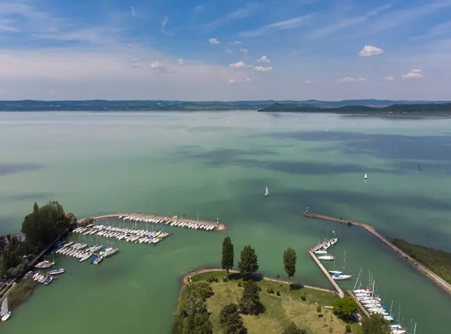A balatonf�ldv�ri kik�t� 2018. j�nius 1-j�n